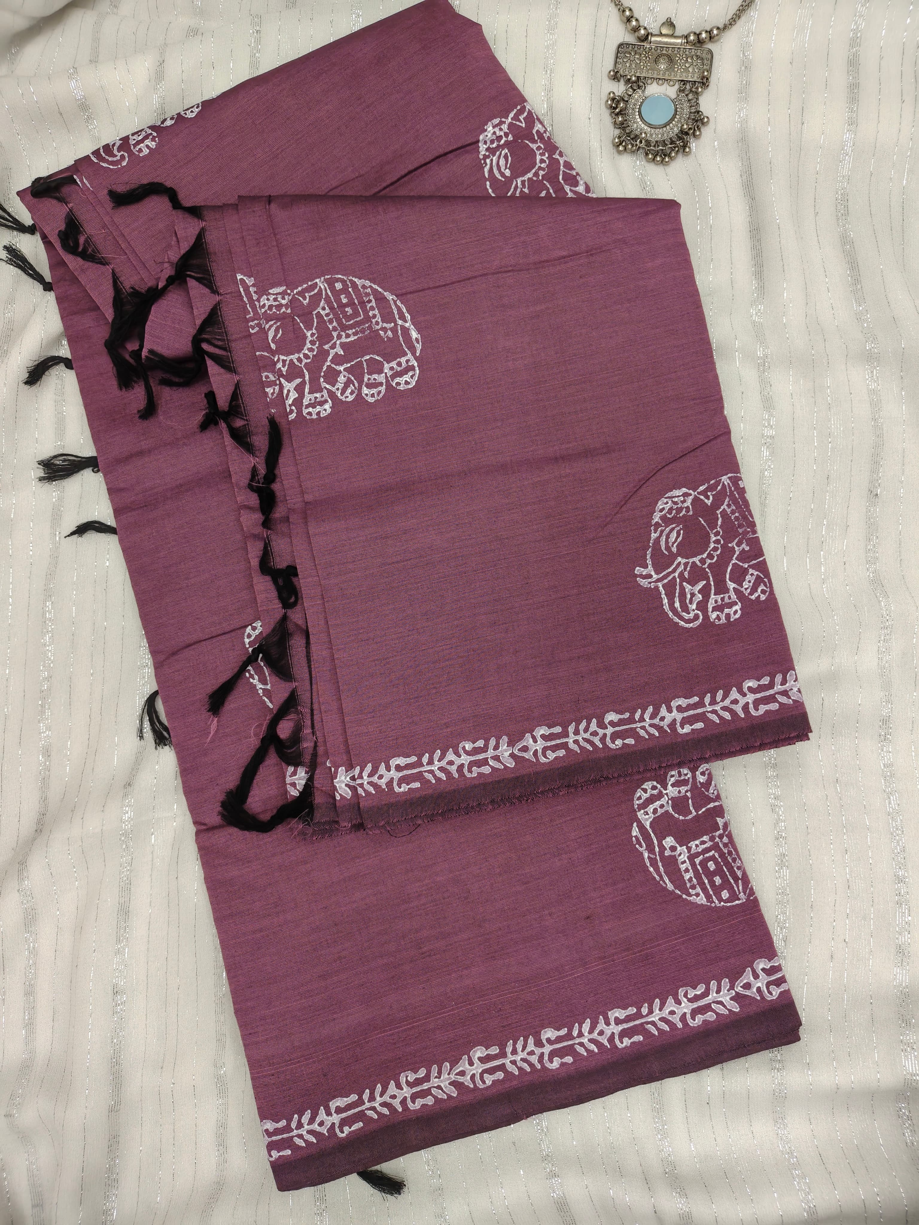 Saree cover image