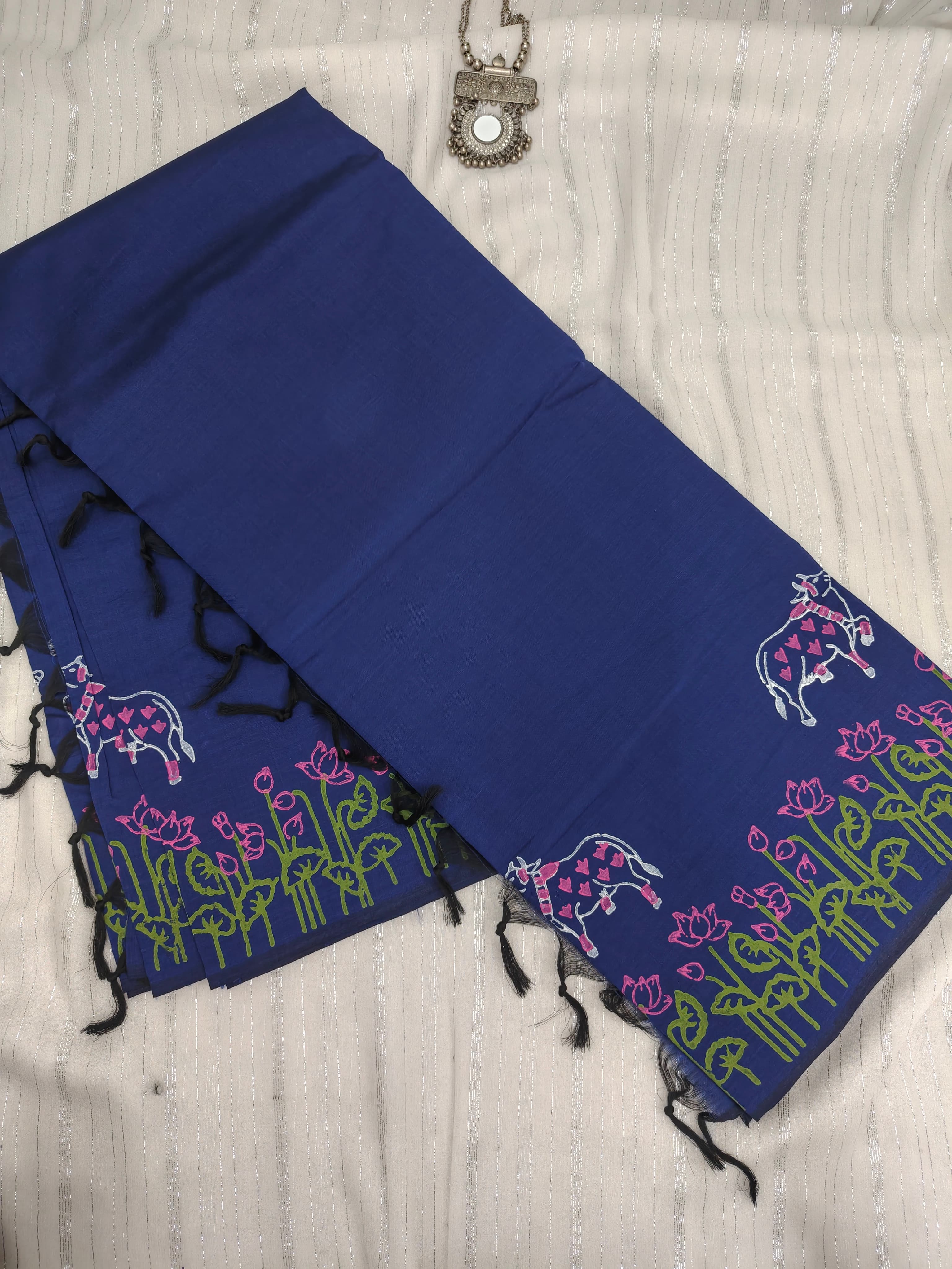 Saree cover image
